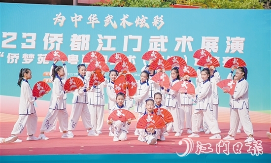 2023僑都江門武術(shù)展演現(xiàn)場。