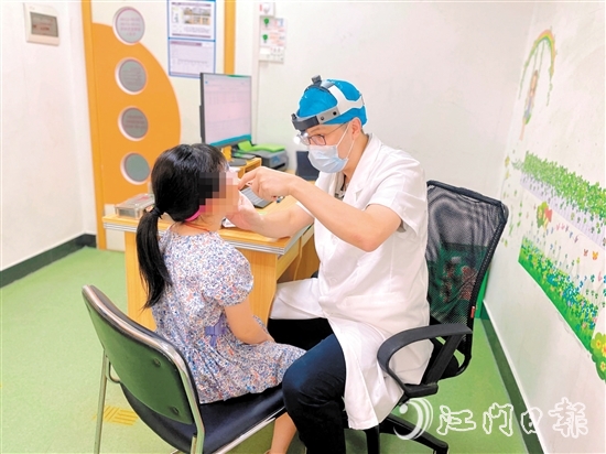 暑假期間，因扁桃體問題就診的患者增多。