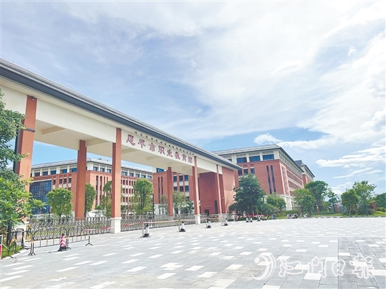 新建的恩平市職教園將設(shè)置無人機(jī)相關(guān)專業(yè)，為產(chǎn)業(yè)發(fā)展培養(yǎng)人才。