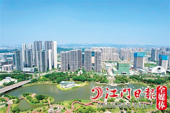 我市改善型住房需求不斷增加，房企結合購房者的需求推出多樣化產(chǎn)品。