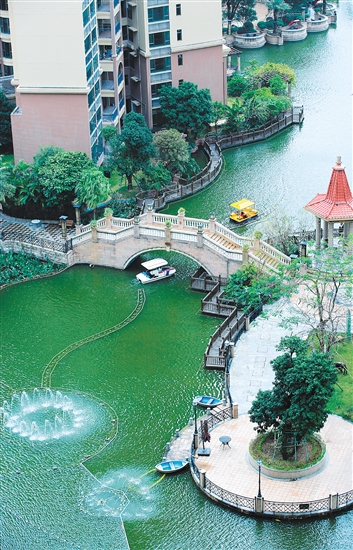 錦富匯景灣小區(qū)環(huán)境優(yōu)美。