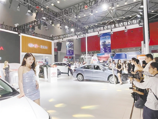 主辦方致力營造放心舒適的看車、購車環(huán)境。